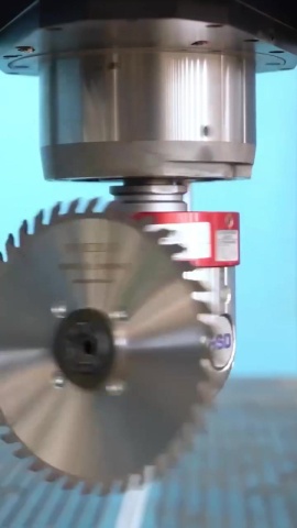 CNC-旋轉鋸片刀頭.mp4