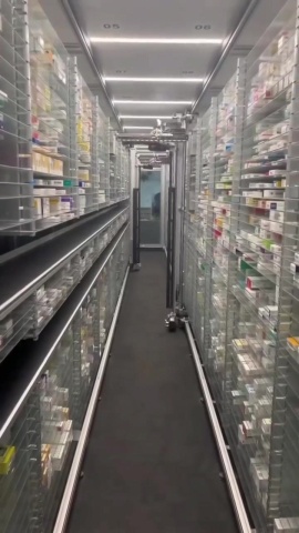 自動倉儲取貨系統.mp4