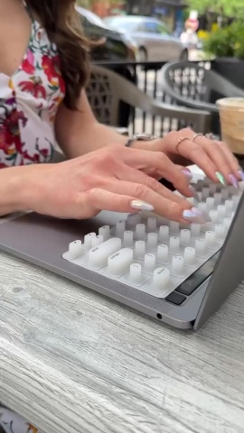 商品-加厚按.mp4